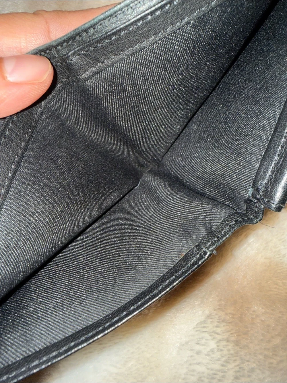 Wilsons Leather Black Leather Bi-Fold Card Holder
